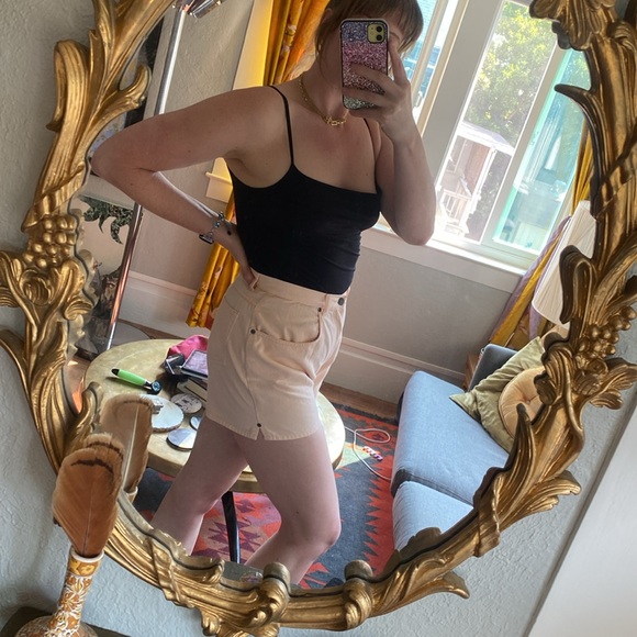 VINTAGE 90s Bill Blass Light Pink Denim Jean Shorts High Waist 4" Inseam Sz 8 - Picture 5 of 11